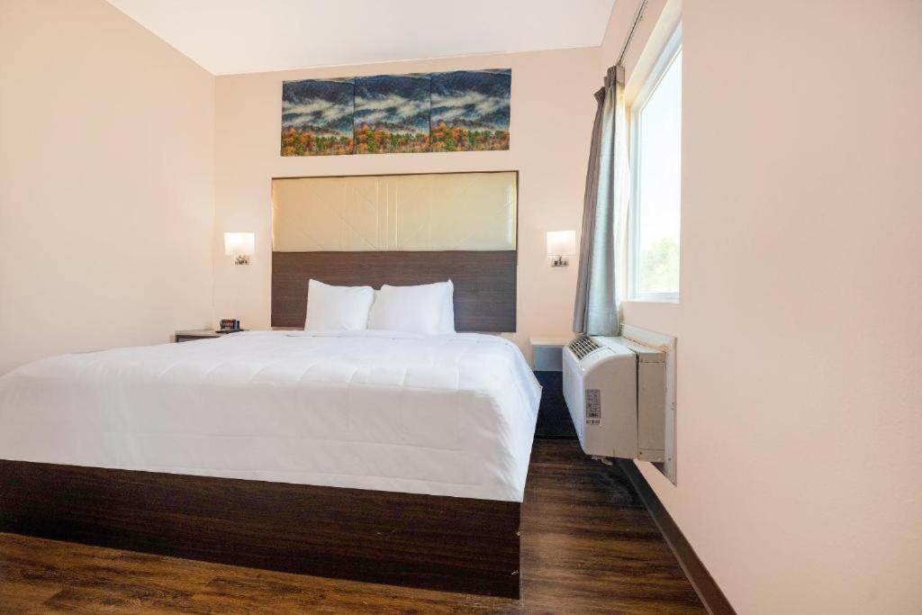 Royal Inn & Suites Adairsville 外观 照片